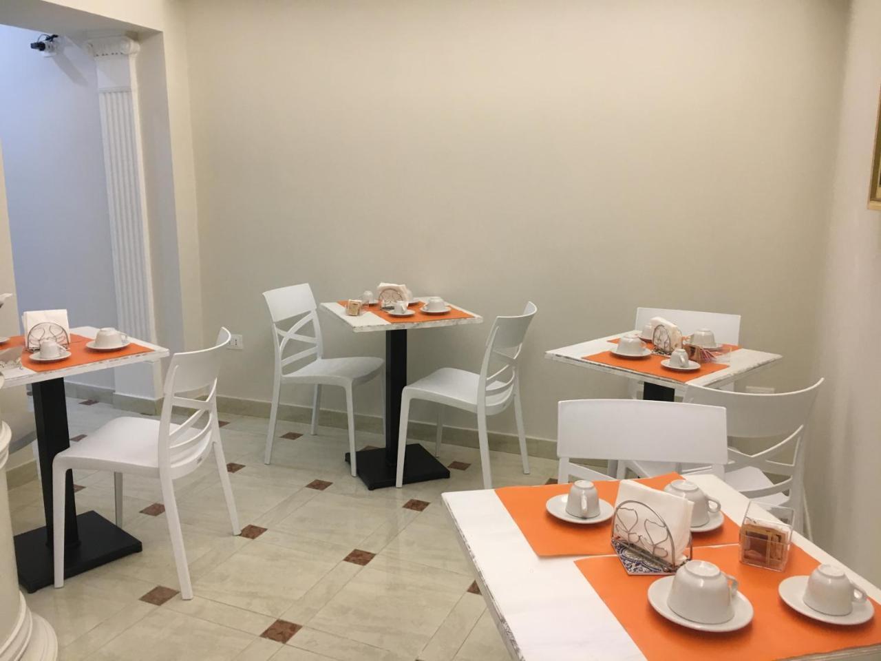 Donna Vicenza Bed & Breakfast Neapel Exterior foto