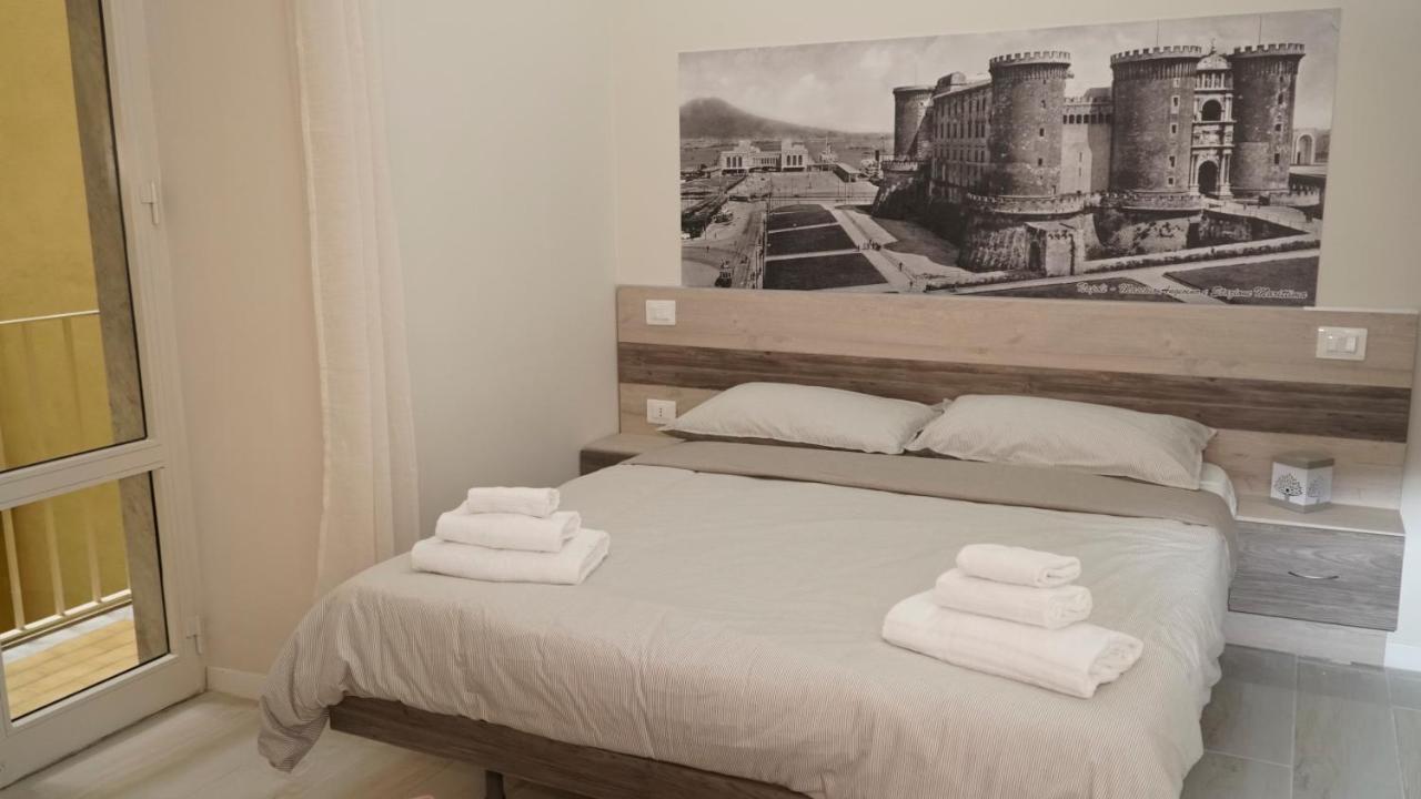 Donna Vicenza Bed & Breakfast Neapel Exterior foto