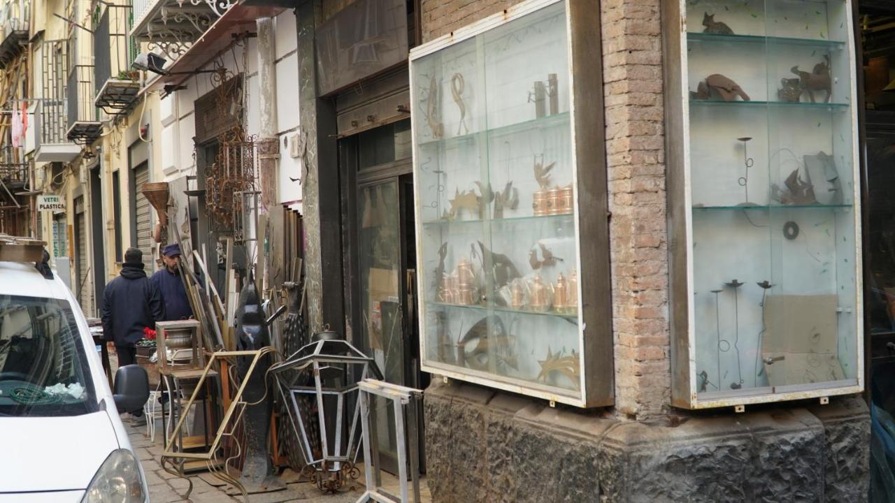 Donna Vicenza Bed & Breakfast Neapel Exterior foto